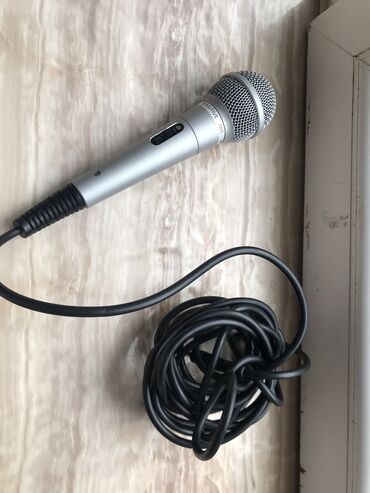 Mikrofonlar: Mikrafon arginal heç bir problemi yoxdur samsunqfirma