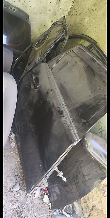Автозапчасти: Продам запчасти на Тойота Матрикс 2003 Е130 1.8Vvti.Есть,двери — 3