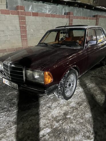 Mercedes-Benz: Mercedes-Benz W123: 1984 г., 2.3 л, Механика, Бензин