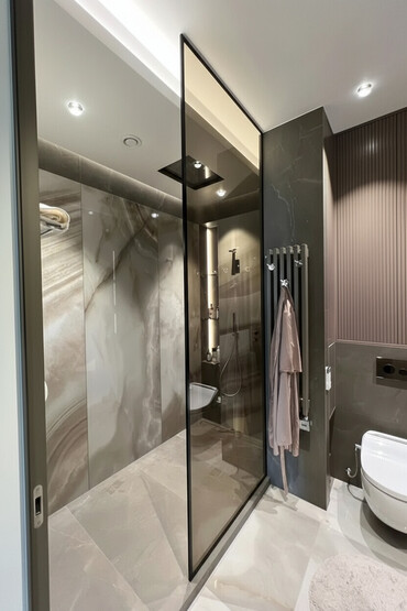 стеклянную подставку: Душевая перегородка из закалённого стекла с матовым тонированием -