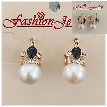 Серьги: Продаю новые серьги. Остались после закрытия торговой точки. Цены — 21