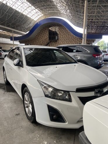 Chevrolet Cruze: 1.6 l | 2013 il 245000 km Sedan