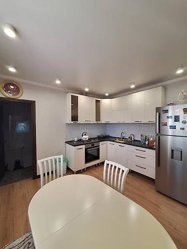 Продажа коттеджей и домов: Продается 2-уровневый мансардный дом 📍 Район: ж/м Колмо 🏠 Площадь — 11