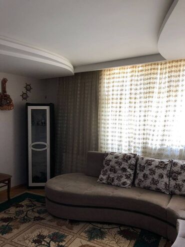 Uzunmüddətli kirayə mənzillər: Sulutəpədə çicək qəsəbəsində 5 mertebeli binanın 3-cü mərtəbəsində — 14