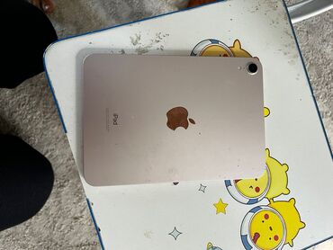 ipad планшет: Планшет, Apple, память 64 ГБ, 6" - 7", Wi-Fi, Б/у, Классический цвет - Серебристый