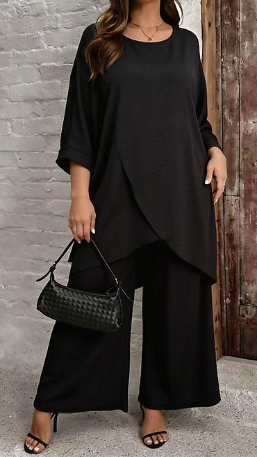 Kompleti: Kompleti
Cena 3600
Vel. do 4xl
V30 — 6