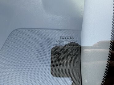 Toyota: Toyota Camry: 2019 г., 2.5 л, Вариатор, Гибрид, Седан — 18