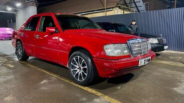 мерседесбенз 1117: Mercedes-Benz W124: 1992 г., 2.3 л, Механика, Бензин, Седан