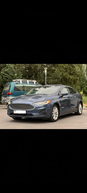 Ford: Ford Fusion: 2019 г., 2 л, Вариатор, Гибрид, Седан