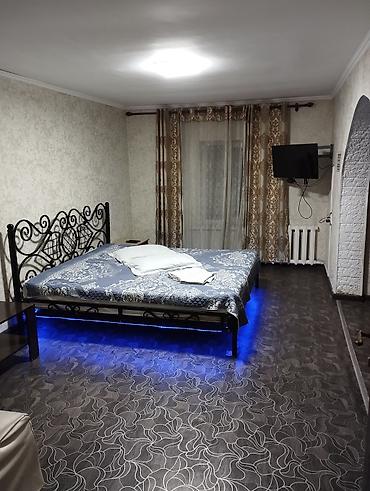 Посуточная аренда квартир: 1 комната, Душевая кабина, Постельное белье, Кондиционер — 15