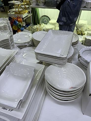 dish sets: Набор столовой посуды из белого фарфора/керамики - Разнообразие форм — 1