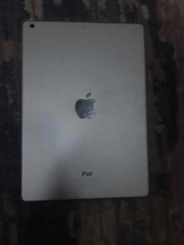 planşet iphone: İşlənmiş Apple iPad Air, 8,4", < 64 GB, Ünvandan götürmə