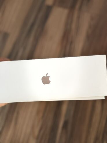 Наушники: Полноразмерные, Apple, Б/у, Беспроводные (Bluetooth), Классические — 2