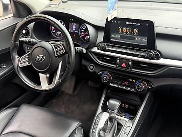 зона: Kia K3: 2021 г., 1.6 л, Бензин — 6