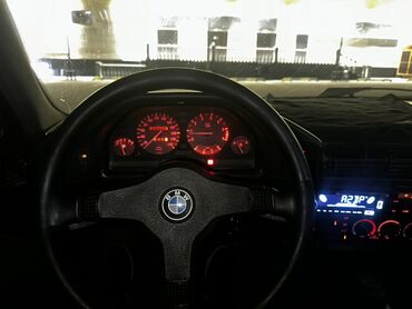BMW: BMW 325: 1992 г. — 9