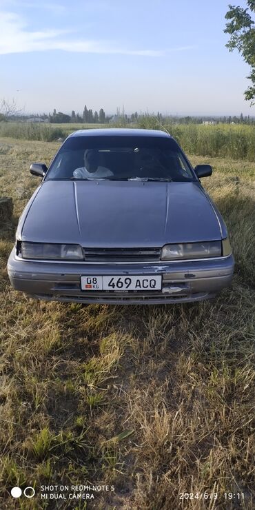 продажа авто: Mazda 626: 1990 г., 2.2 л, Механика, Бензин, Хэтчбэк