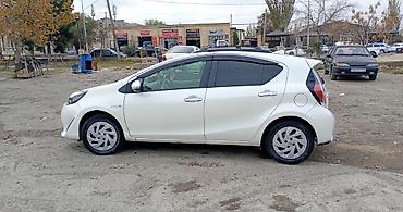 taksi şahmatı: Toyota Aqua: 1.5 l | 2019 il Hetçbek — 4