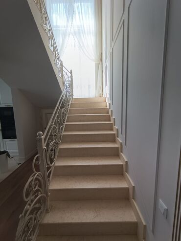 Долгосрочная аренда домов: 350 м², 7 комнат, Балкон застеклен, Кондиционер, Бронированные двери at lalafo.kg — 6 Долгосрочная аренда домов: 350 м², 7 комнат, Балкон застеклен, Кондиционер, Бронированные двери — 6