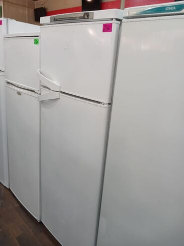 söyüd: Холодильник Indesit, Двухкамерный
