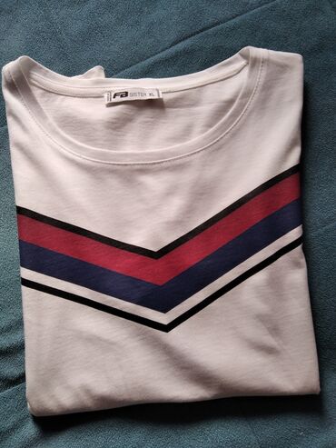 duks s velicina: Men's T-shirt XL (EU 42), bоја - Bela