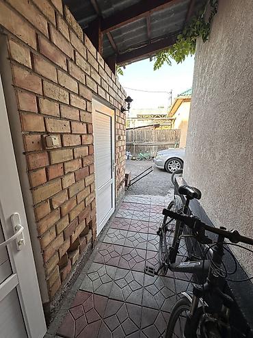 Продажа коттеджей и домов: Продаётся дом в г. Кара-Балта, ул. Белинского, 21. Тёплый уютный дом с — 3