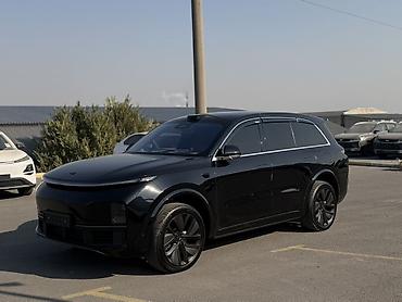 byd han ev: Lixiang L8: 2024 г., 1.5 л, Электромобиль — 2