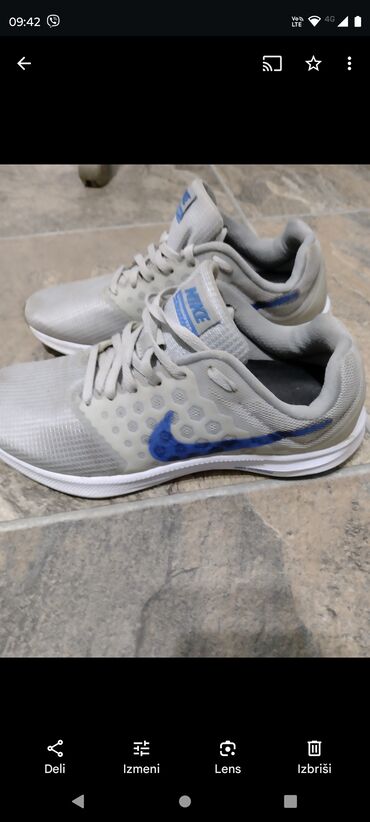 Patike i sportska obuća: Nike, 38, bоја - Siva