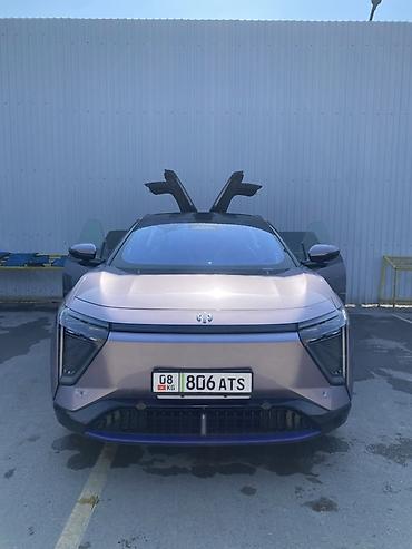 Другие автомобили: 🚘 HiPhi Y 2023 | Электромобиль 💰 Цена: 25 000 $ 🛣 Пробег: 97 км ⚡ — 1