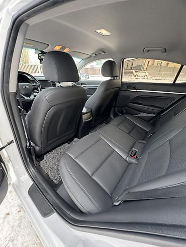 Hyundai: Hyundai Avante: 2019 г., 1.6 л, Газ, Седан — 11