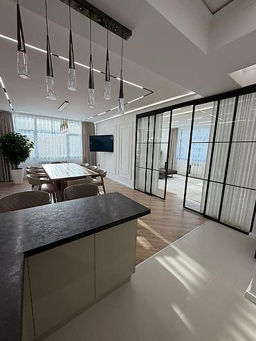 3 бөлмө, 110 м², 3 кабат, Дизайнердик оңдоо