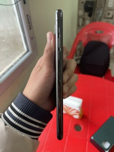 Apple iPhone: IPhone 11 Pro Max, Б/у, 64 ГБ, Space Gray, Коробка, 76 % — 2