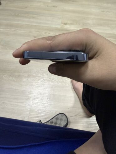 Apple iPhone: IPhone 13 Pro, Б/у, 256 ГБ, Голубой, 77 % — 5