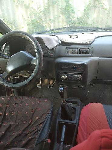 победа м 20: Nissan Prairie: 1994 г., 2.4 л, Механика, Бензин, Хэтчбэк — 3