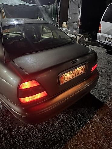 xpeng g3: Daewoo Leganza: 1997 г., Седан — 2