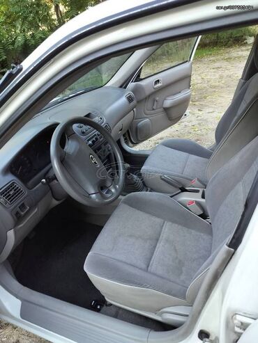 Toyota: Toyota Corolla: 1.4 l. | 2000 έ. Λιμουζίνα — 11