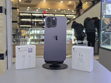 Apple iPhone: IPhone 14 Pro Max, Б/у, 256 ГБ, Deep Purple, Зарядное устройство, Кабель, В рассрочку, 86 %