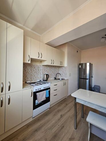Продажа квартир: 1 комната, 49 м², Индивидуалка, Косметический ремонт