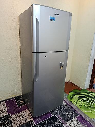 холодильник продаю: Холодильник Hitachi, Б/у, Двухкамерный, No frost, 65 * 170 * 65 — 2