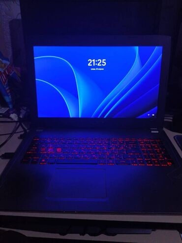 asus zenbook baku: İşlənmiş ASUS ROG, 15 ", Intel Core i7, 1 TB, Ünvandan götürmə