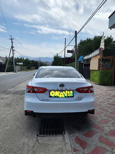Toyota Camry: 2019 г., 2.5 л, Вариатор, Гибрид, Седан — 2