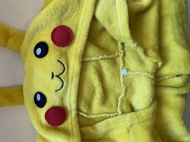 Верхняя одежда: В хорошем состоянии 
110,116см
Отдам пакетом — 2