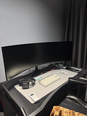ddr4 оперативная память: Монитор, Samsung, Колдонулган, QLED, 47" көп