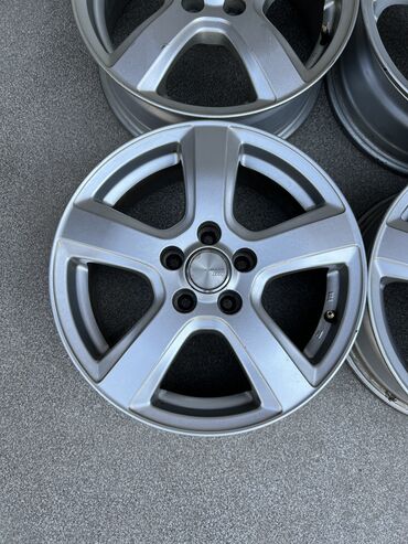 Диски: Литые Диски R 15 Комплект, отверстий - 5, Б/у — 4