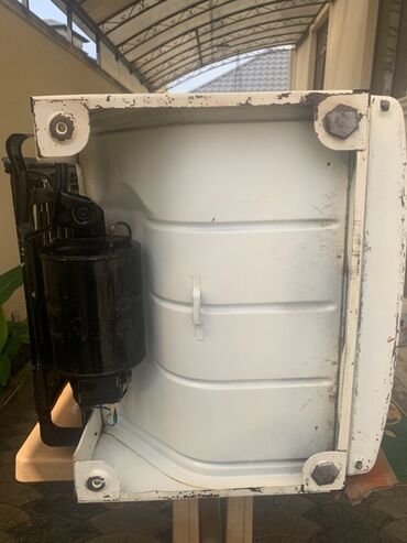 Soyuducular: Ретро холодильник сатырам ЗИЛ МОСКВА модел КХ 240 СССР 1961 чи ил чох — 6