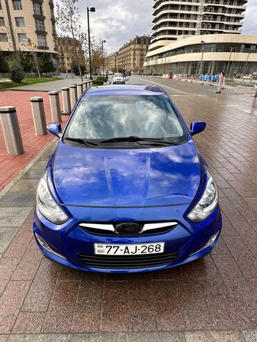 elden ele kredit masinlar: Hyundai Accent: 1.6 л | 2014 г