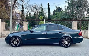 mercedes 180 b: Mercedes-Benz E-Class: 2.7 l | 2003 il Sedan — 8