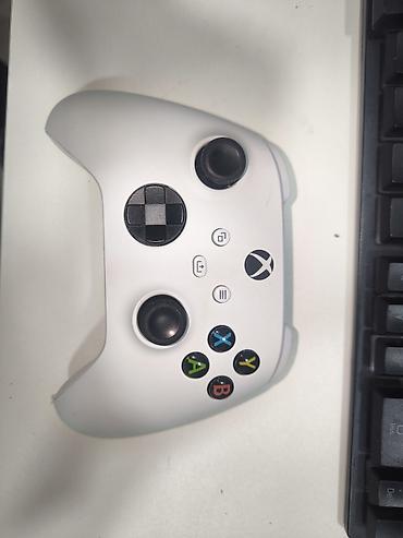 xbox 360 pult: Xbox Wireless Controller (Ağ rəng) Orijinal, 2ci əl, az istifadə — 1