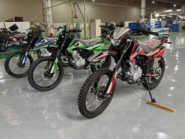 Мотоциклы: Спортбайк BMW, 250 куб. см, Бензин, Взрослый, Новый, В рассрочку — 24