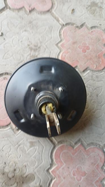 Двигатели, моторы и ГБЦ: На гольф 2,рули по 600 сом,.экран на гольф2 2500 порожки на гольф2 — 2