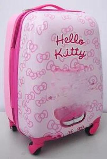 Rančevi, torbe i koferi: === PART 1: TEXTUAL DESCRIPTION === Dostupan je dečiji kofer sa Hello — 13